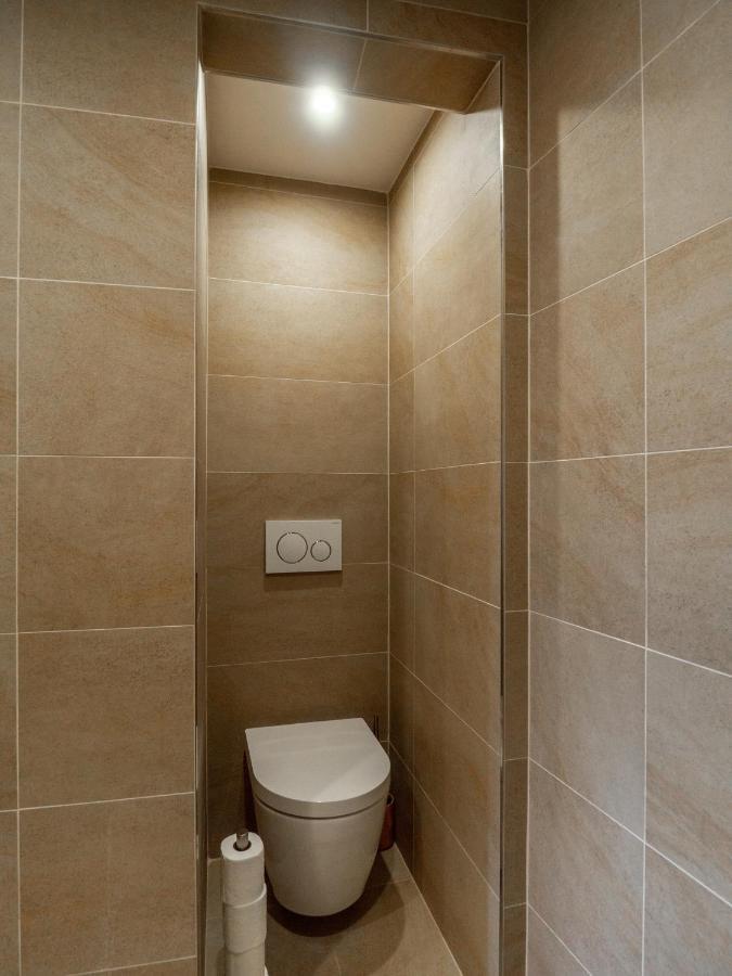 Charmant Appartement Spacieux Pour 6P Vue Mer Vieil Antibes Dış mekan fotoğraf